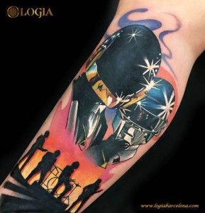 tatuaje-brazo-daft-punk-color-logia-barcelona-leonardo   